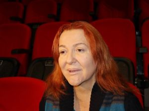 Zehirlenen ünlü oyuncu Sumru Yavrucuk: “Ağzımdan alevler çıktı”