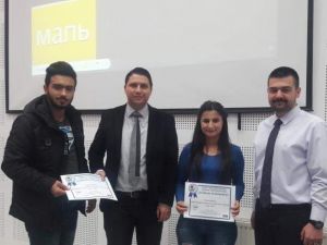 Öğrencilere “Literatür Tarama Teknikleri ve Araştırma İpuçları” semineri