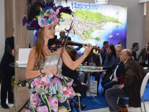 Kuşadası, Travel Turkey İzmir’de tanıtılıyor