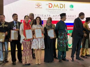 Türkiye’nin ilk yerli üretimi propolise ödül