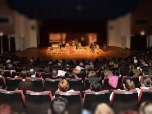 İzmir Sanat’ta ücretsiz tiyatro oyunları