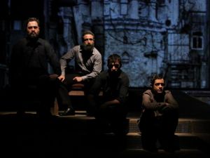 Kadın yazarlar aynı haftada buluştu