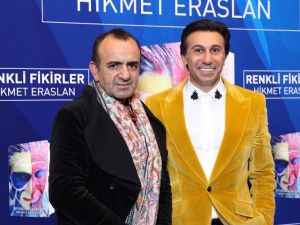 Yüzünü tuval yaptı