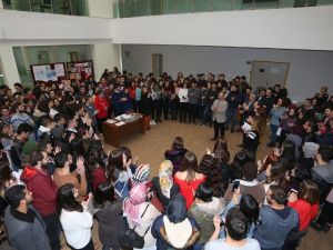 Pinpon topu, davul derisi kullanarak steteskop yaptılar