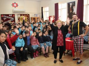 Teknoloji bağımlılığına karşı tiyatro