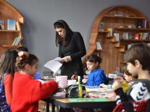 Çocuklar duygu ve düşüncelerini sanata dökecek