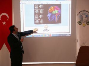 Madde bağımlılığının öldürücü etkilerine dikkat çekildi