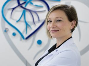 Kışın gelmesiyle artan bacak atardamar tıkanıklıklarına dikkat