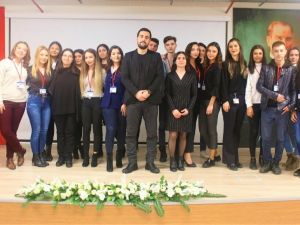 İzmir Kavram MYO öğrencilerine uyuşturucu ile mücadele konferansı