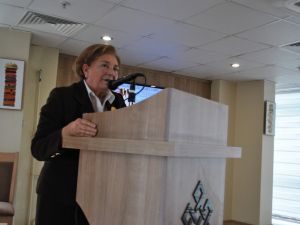 Hasan Celal Güzel’in ismi halk kütüphanesine verildi