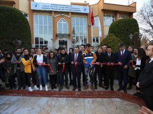 PAÜ Öğrenci Toplulukları Çalışma Merkezi açıldı