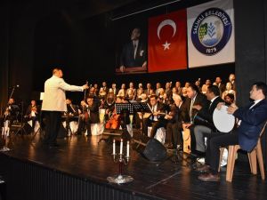 Salihli’de kış konseri büyüledi