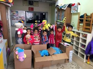 ’Bir oyuncak, bin mutluluk’