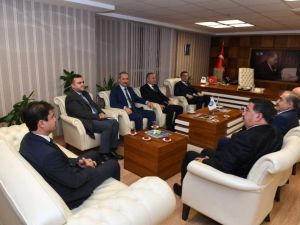 Milli Eğitim Bakanı Selçuk’tan Türk Eğitim-Sen Genel Başkanı Geylan’a ziyaret