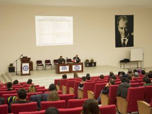 “Şirketlerde Finansman Sorunu ve Çözüm Yolları” masaya yatırıldı