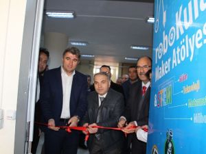 Kula’da ’RoboKula Maker’ atölyesi açıldı