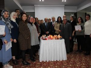 Mesir kokulu mumlar kadınlara istihdam kapısı oldu