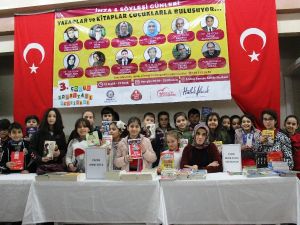 3. Çocuk Edebiyatı Festivalinde imza ve söyleşi günleri başladı