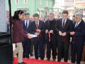 Hisarcık İlçe Halk Kütüphanesi yeni binasında