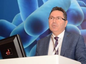 "Evde kedi-köpek beslemek bebekleri hastalıktan koruyor"