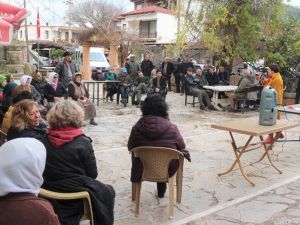 Köy meydanında beslenme ve kanser arasındaki ilişki anlatıldı