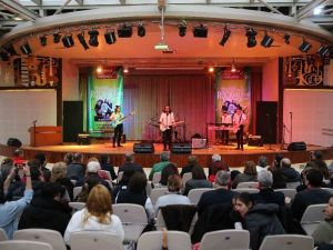 Geleceğin yıldızları Karşıyaka’da yarışıyor