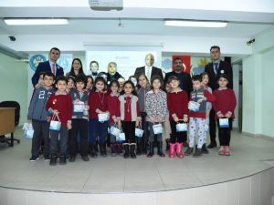 Öğrenciler suyu tasarruflu kullanmayı öğreniyor