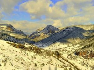 Eğrigöz Kalesi ve İkitaş Kanyonu’na beyaz örtü