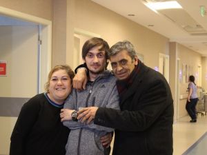 Üniversite öğrencisi eğitimini dondurdu, babasına can verdi