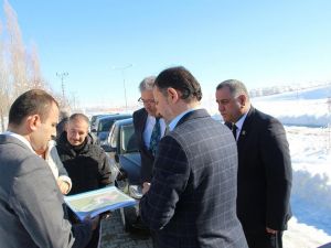 Rektör Gören, Dumlupınar ilçesinde Meslek Yüksekokulu için incelemelerde bulundu