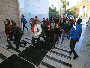 Liselilerden üniversite provası