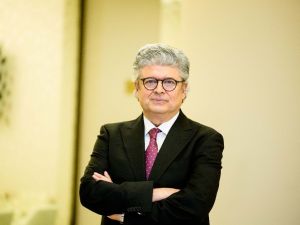 Prof.Dr. Faruk Buyru: ‘‘Tansiyona bağlı gebelik zehirlenmesi, hem annenin hem de bebeğin ölümü ile sonuçlanabilir’’