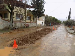 Kanalizasyon kazısı sırasından binlerce yıllık tarih ortaya çıktı