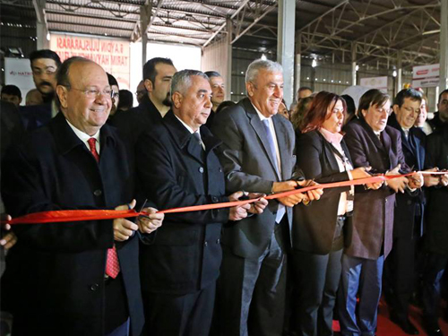 Aydın Tarım Fuarı kapılarını ziyaretçilerine açtı