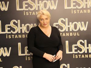 LeShow Gala Defilesi ünlü mankenlerin katılımıyla gerçekleştirildi