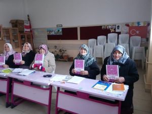 70 yaşındaki kadının okuma azmi