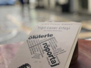 ‘Ölülerle Röportaj’ kitabı raflardaki yerini aldı