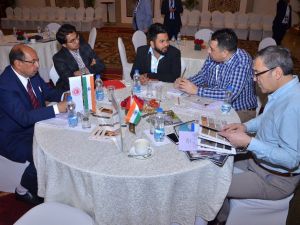 Doğal taş ihracatçıları Hindistan’dan ihracat bağlantılarıyla döndü