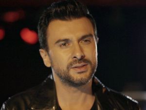 Gökhan Tepe’den beklenen klip geldi: ’Kal biraz daha’ yayında