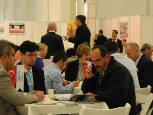 Agroexpo doludizgin devam ediyor