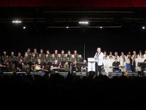 Medeniyetler Korosu kadınlar için sahne aldı