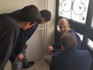 Kamu kurumlarının tadilatları meslek liselilerden