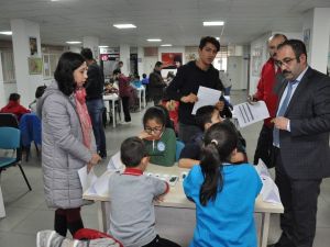 Öğrenciler, ekranla değil akranla buluşuyor