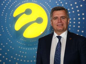 Turkcell’den 25’inci yıla özel Pera’da nostaljik mağaza