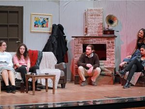 ‘Dünyalı’ üniversitelilerin emeğiyle sahnelendi