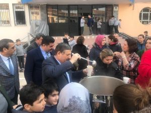 Sıcacık tarhanayla içleri ısındı