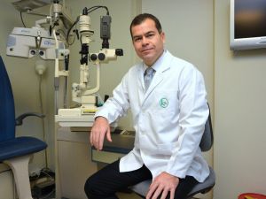 Sarı noktada göz içi mercek tedavisi başarılı sonuçlar veriyor