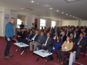 Okul müdürlerine “İhmal ve İstismar" semineri