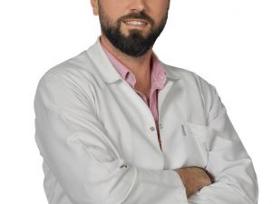 “Burun ameliyatınız için doktorunuzu iyi seçin”