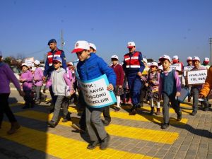 Aydın jandarması yeni ‘Trafik Dedektifleri’ yetiştiriyor